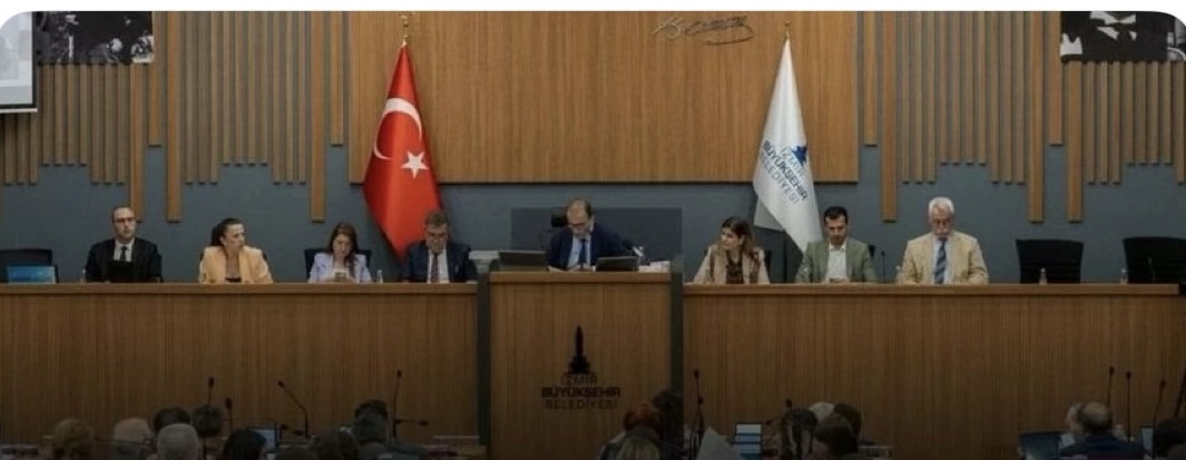İzmir Büyükşehir Belediye Meclisi